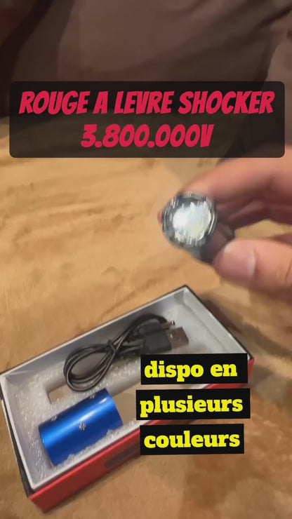 ROUGE A LEVRES TASER 2.400.000 V